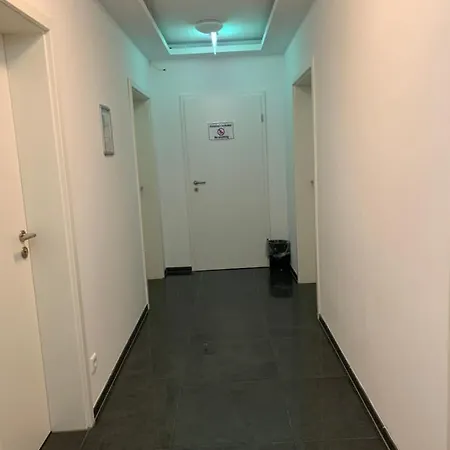 Lovely Studio West 9 Apartment